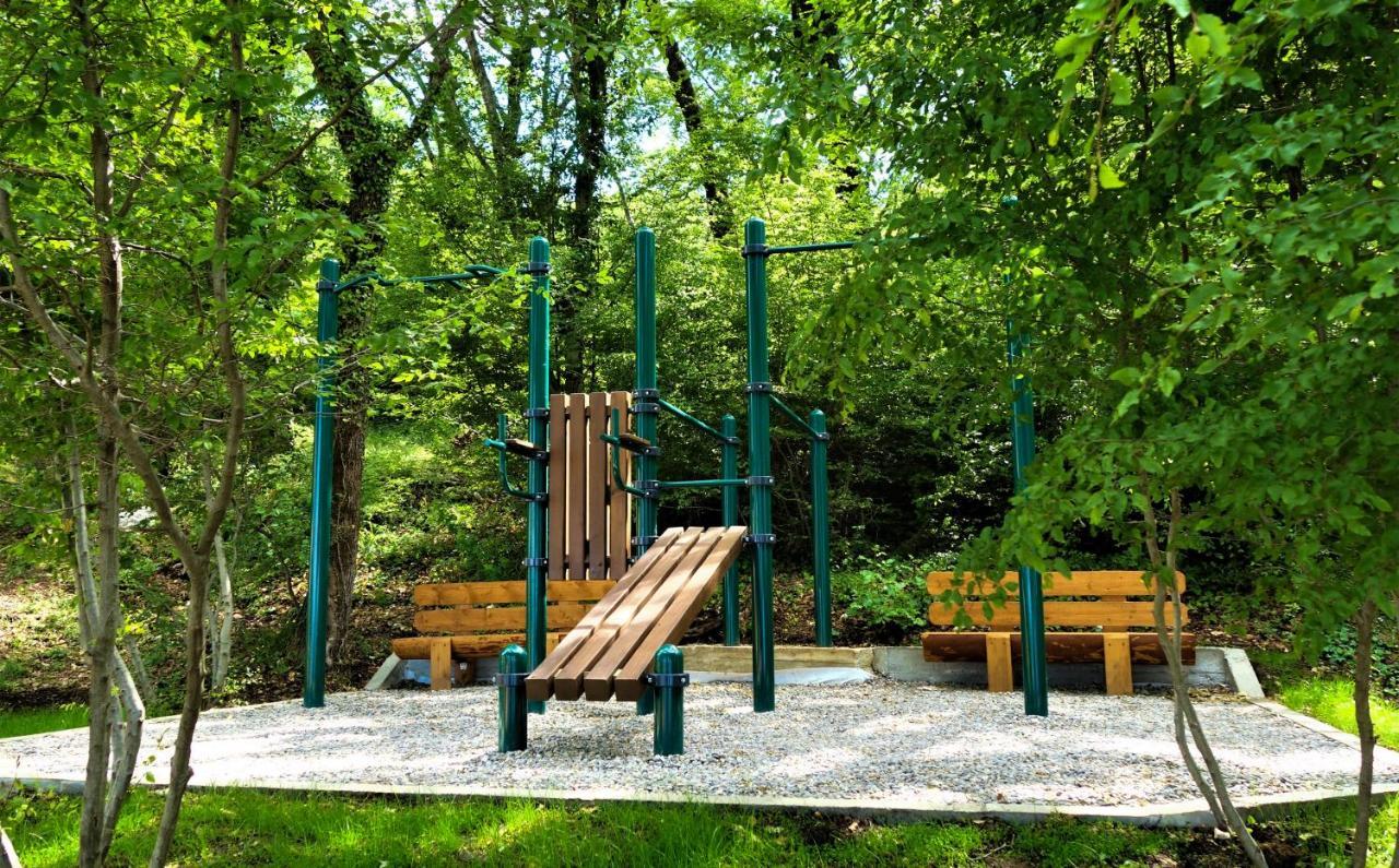 Oak Leaf Residences Будва Екстериор снимка