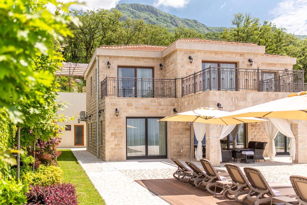 Oak Leaf Residences Будва Екстериор снимка