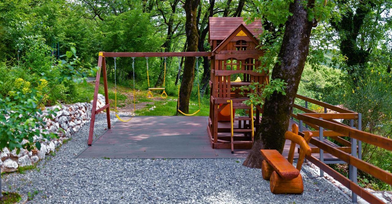 Oak Leaf Residences Будва Екстериор снимка